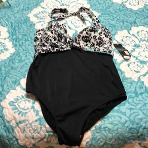 NWT Halter style plus size swim suit